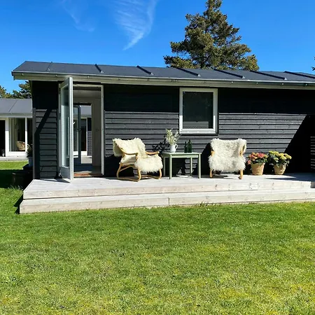 Vakantiehuis Enjoy Happiness In Close To The North Sea Løkken